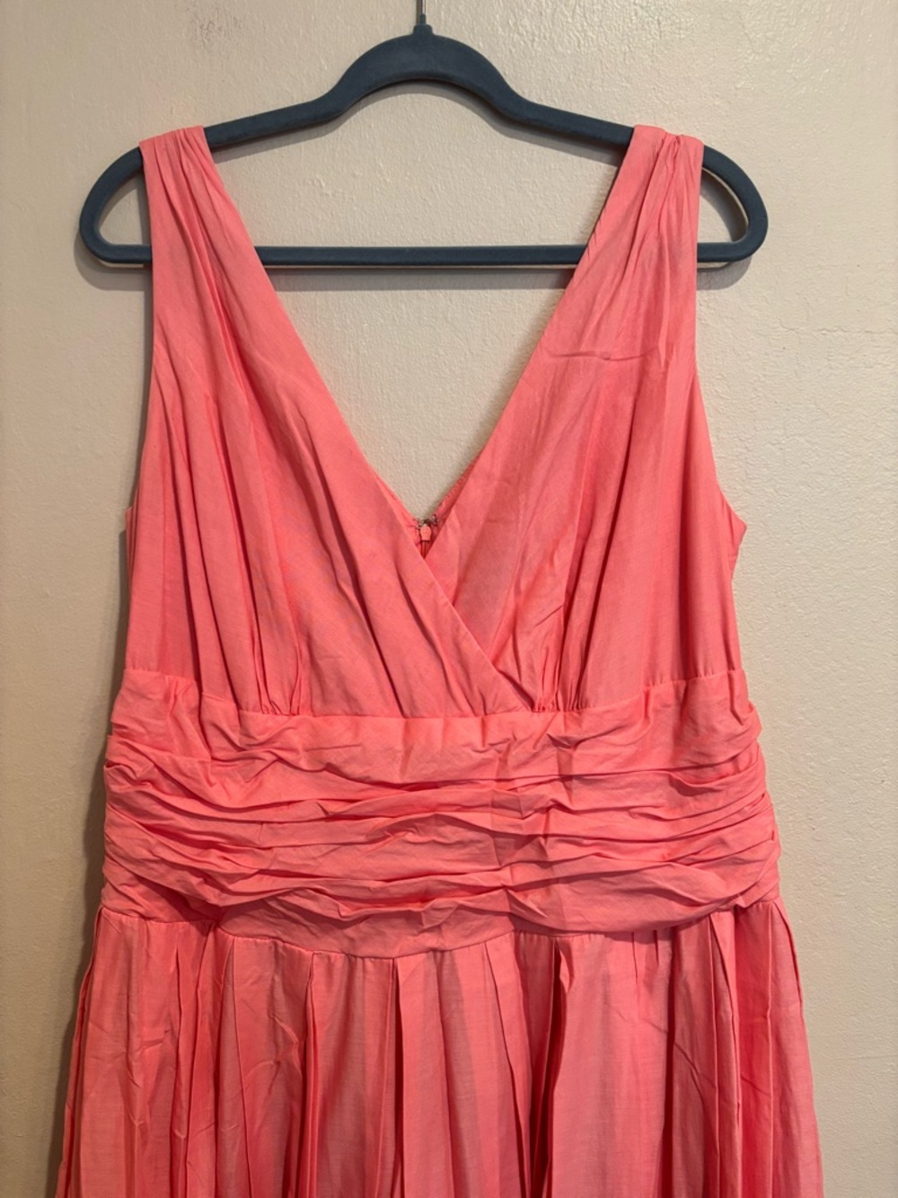 Coral V-neck Midi Formal Dress, w/ White Satin-like Detailing, Size 18W - Picture 7 of 10